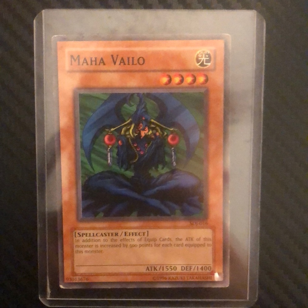 1996 Maha vailo yu-gi-oh! In good condition kept in plastic sleeve